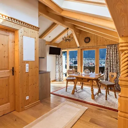Ferienwohnung Bergkristall Mittenwald Exterior foto